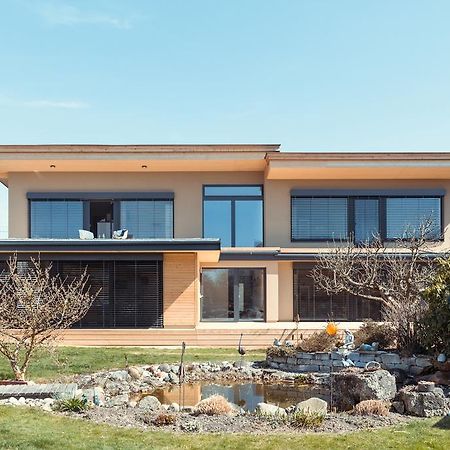 Simply Home Apartments Ueberackern Exterior foto